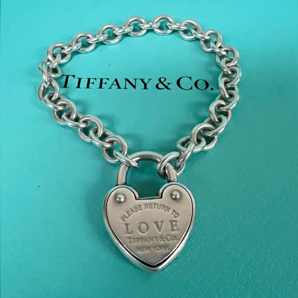 🔴Authentic TIFFANY & CO Heart RETIRED💙LOVE Lock Link Bracelet 🔴
